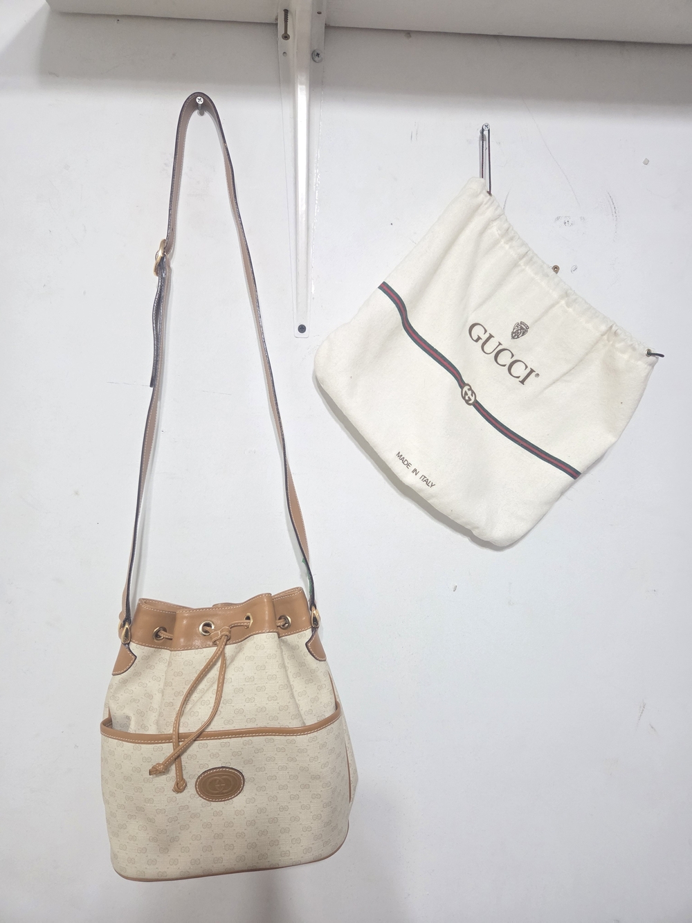 Gucci Cream Canvas & Tan Leather Drawstring Bucket Shoulder Bag